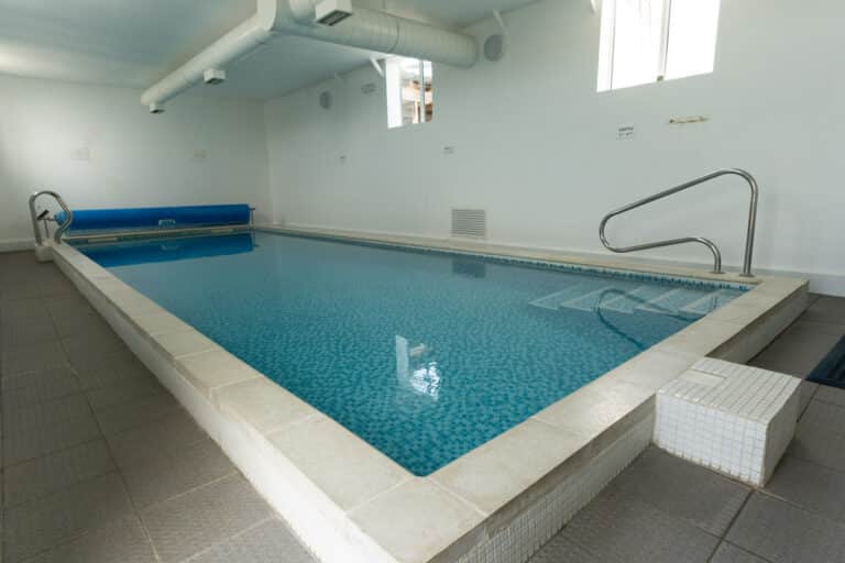 Holiday Parks with Swimming Pools Lyons Holiday Parks